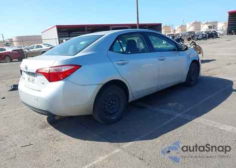 2017 Toyota Corolla Le z USA, uszkodzony, nr VIN 5YFBURHE3HP591444